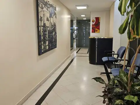 Oficina en Venta 50 años