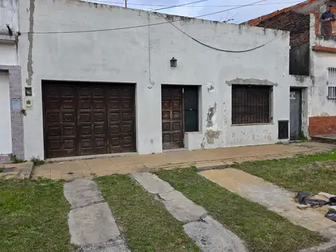 Depto Tipo Casa en Venta en Wilde, USD 59.000
