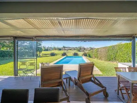 Casa 5 ambientes con 2 baños