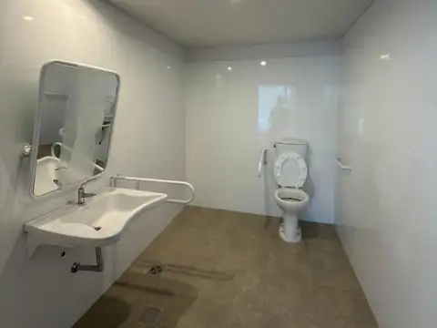 JOSE HERNANDEZ 2826 - LOCAL COMERCIAL