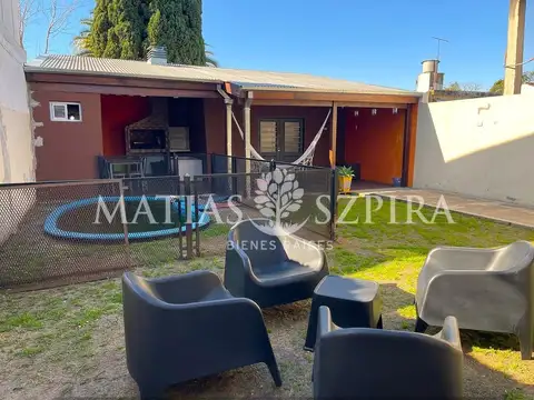 CASA CON EXCELENTE UBICACION