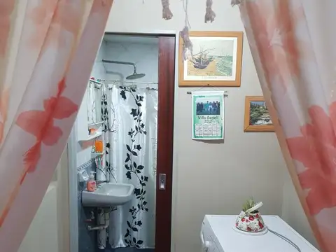 OPORTUNIDAD! NUEVO PRECIO  CASA  CON DOS LOCALES