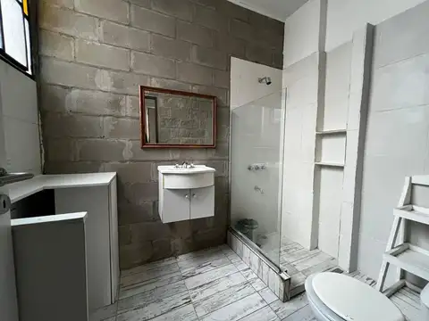 Depto Tipo Casa en Alquiler de 1 dormitorio
