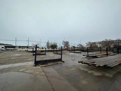 VENTA BASE CON GALPON Bº INDUSTRIAL SOBRE RUTA 3