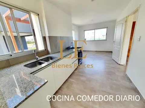 Casa en Alquiler de 3 dormitorios