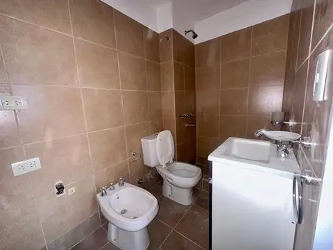 Departamento en Alquiler en Nuestra Señora De Lourdes, $ 350.000