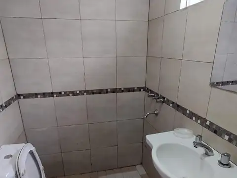 Depto Tipo Casa 2 ambientes con 1 baño
