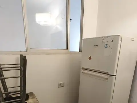 Depto Tipo Casa en Alquiler en Banfield, $ 550.000