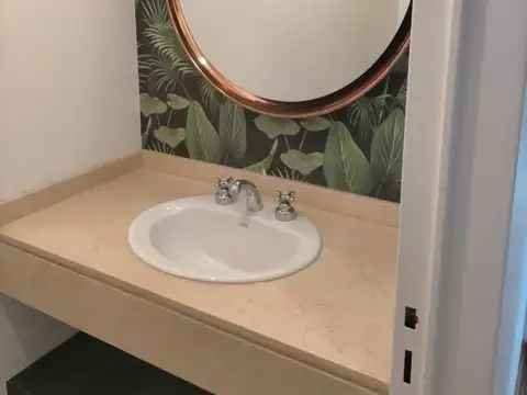 Departamento 3 ambientes con 4 baños