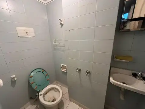 Departamento 7 ambientes con 2 baños