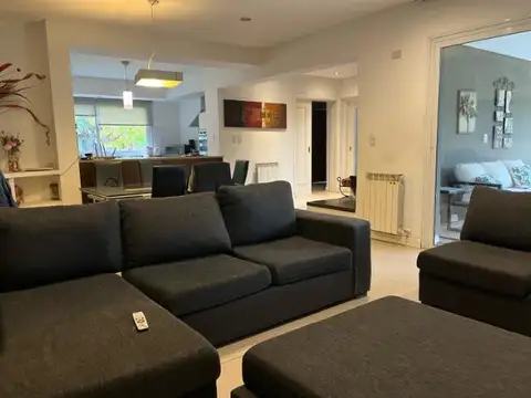 Casa en venta - Barrio Privado El Remanso - Chacras de Coria