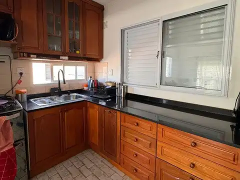 PH 2 AMBIENTES EN VENTA EN LOMAS DE ZAMORA