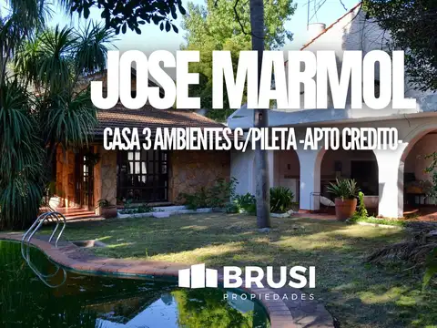 CASA EN VENTA EN JOSE MARMOL C/PILETA -  4 AMBIENTES -  APTO CREDITO