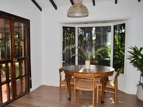 Casa en Venta en Jose Marmol, USD 230.000