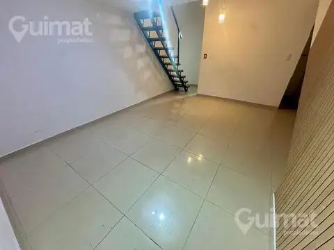Depto Tipo Casa en Venta de 1 dormitorio