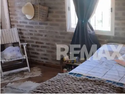 VENTA CASA 3 DORMITORIOS EN LAGO PELLEGRINI