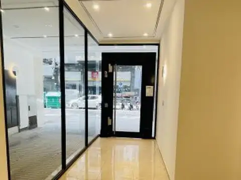 Mono Ambiente al Frente en Venta . Centro Rio
