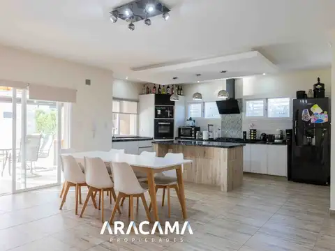 Casa en Venta al Noroeste