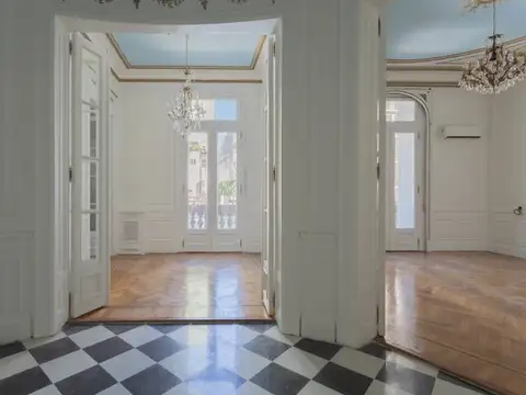 Departamento en Alquiler de 6 ambientes