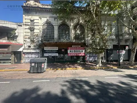 Local en Parque Patricios