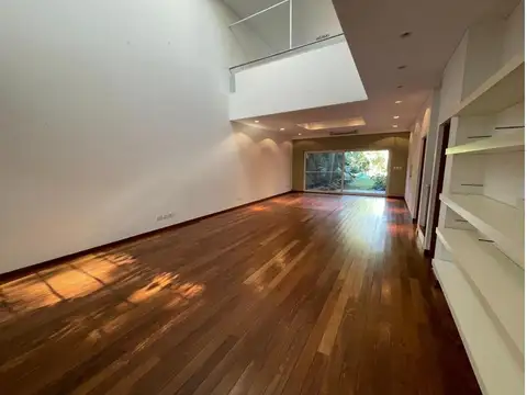 Casa en Alquiler en Martinez Vias / Libertador, USD 6.500