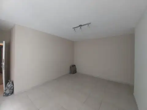 Departamento en Venta en Caballito Sur, USD 125.000