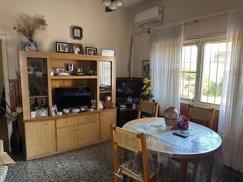 Depto Tipo Casa en Venta de 2 dormitorios