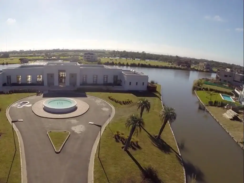 Áreas comunes sum, piscina, gimnasio, laundry, club-house en Nuevo Quilmes