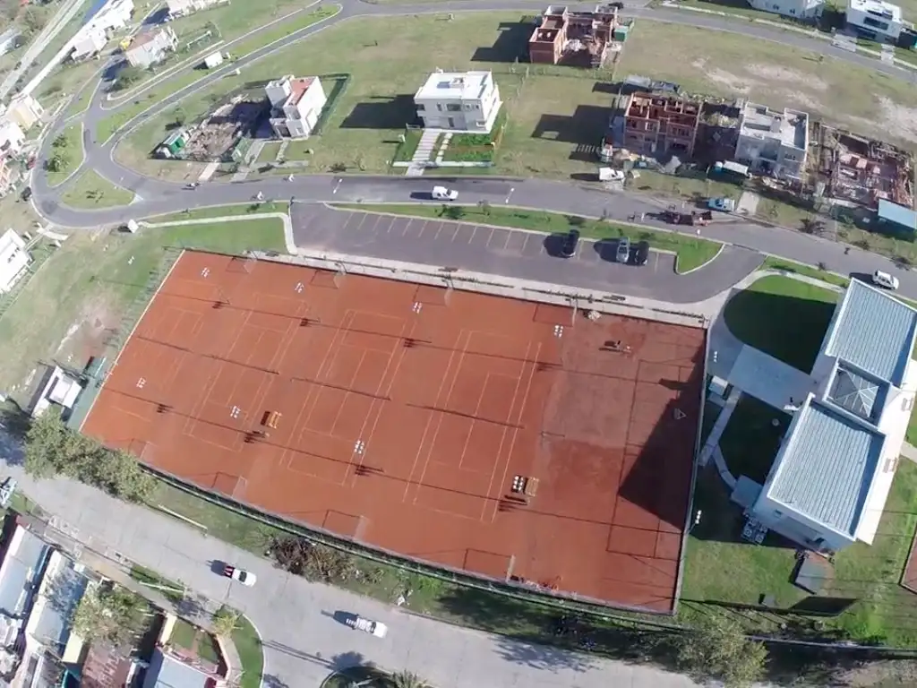 Actividades deportivas futbol, tenis, basquet en Nuevo Quilmes