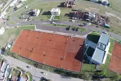 Actividades deportivas futbol, tenis, basquet en Nuevo Quilmes en Caseros esq. Lomasde Zamora  en Quilmes, Buenos Aires