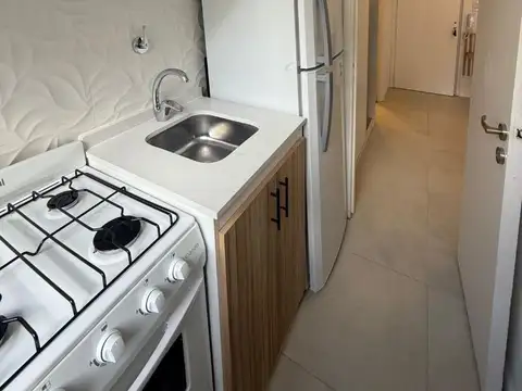 Departamento un ambiente con balcon. Centro. Mar del Plata.