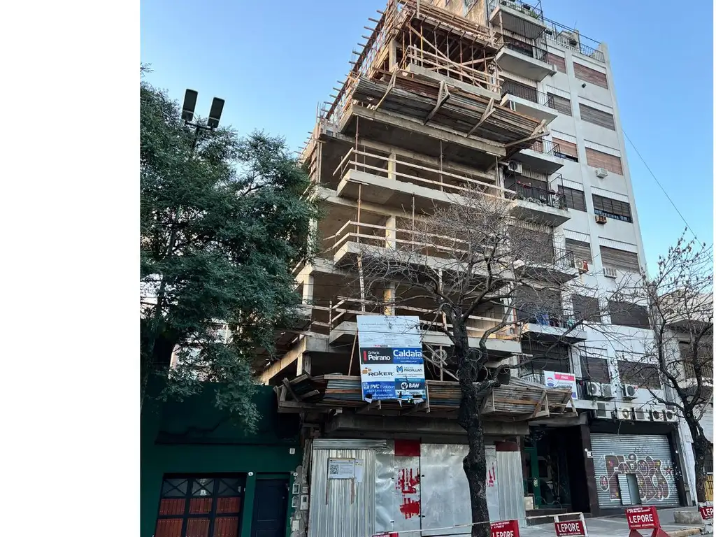 VERNET 100, Piso 4