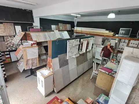 Local en Venta 50 años