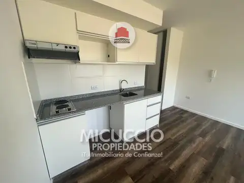 Monoambiente en Alquiler | Travi N°1146 1°B | "Altos de Travi" | Escobar Centro