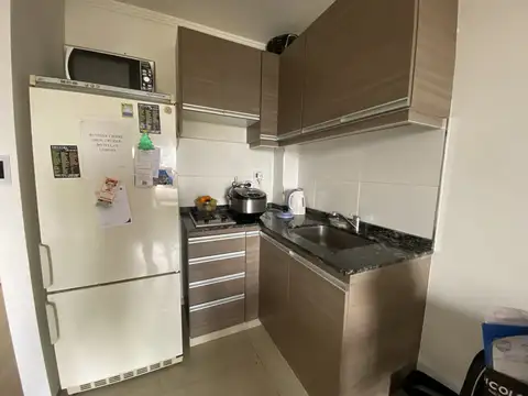 Departamento Monoambiente en Monte Castro / Floresta - Edificio de categoría Sum Terraza y Parrilla