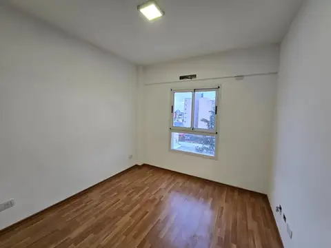 Departamento en Alquiler en Villa Saenz Peña, $ 900.000