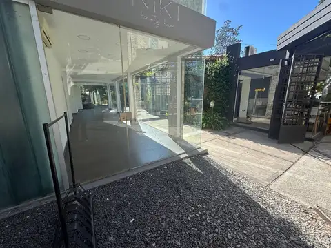 Local en Alquiler en City Bell, $ 750.000