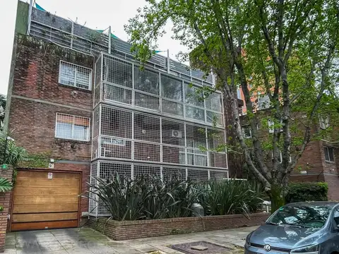 Cochera cubierta Alquiler -  Av. Centenario en San Isidro