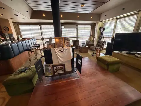 Departamento en Venta con 2 cocheras