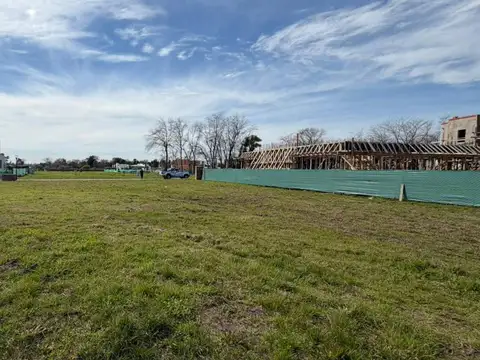 Lote interno 640m2 en el Village Joven - Bella Vista