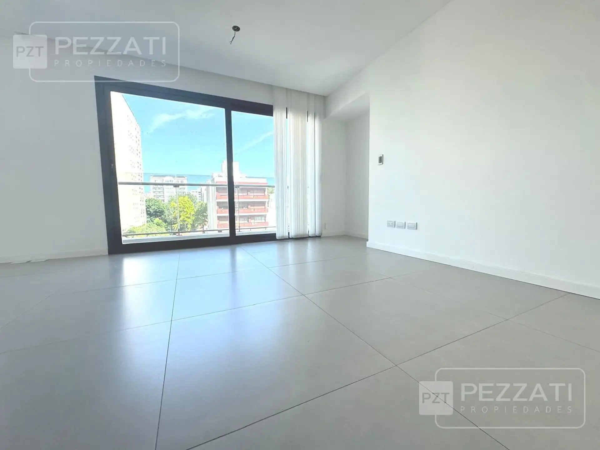 Depto 1 amb, 38m² a estrenar con terraza propia — Plaza Mitre