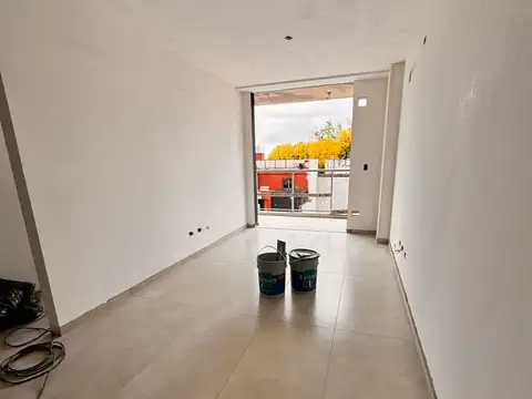 Departamento en Venta en Parque Avellaneda, USD 81.000