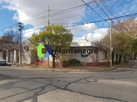 Casa - Venta - Argentina, Berazategui - Calle 8 4605