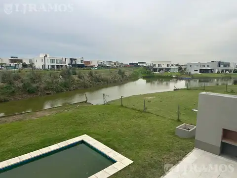 Casa en Alquiler Temporal de 4 dormitorios