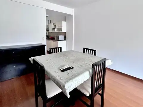 Santiago del Ester 900, Piso 3