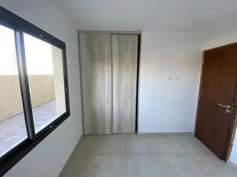 Departamento 4 ambientes con 1 baño