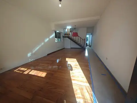 Casa en Alquiler de 4 dormitorios