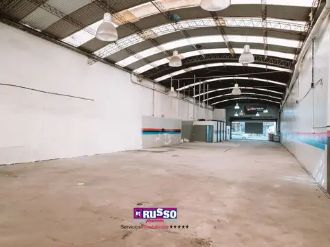 Alquiler galpón 430 m2 Lomas del Mirador