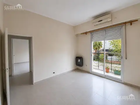 Depto Tipo Casa en Alquiler de 2 ambientes