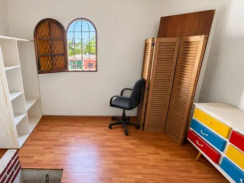 CASA 4 AMBIENTES C/ PILETA QUINCHO COCHERA 408M2